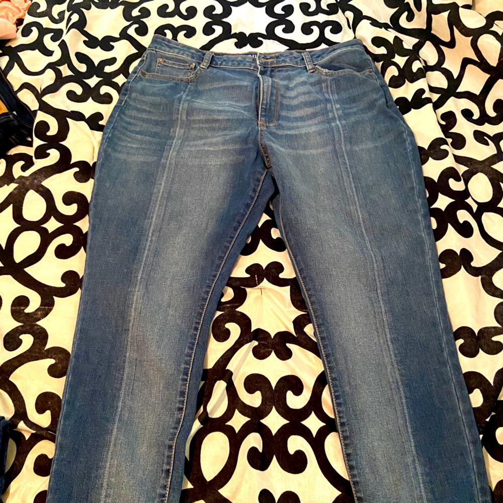 A.n.a Ankle pants